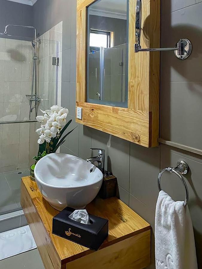 Bamboo Boutique Hotel 利隆圭 外观 照片